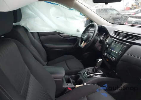 2018 Nissan Rogue Sv z USA, uszkodzony, nr VIN KNMAT2MV0JP553639